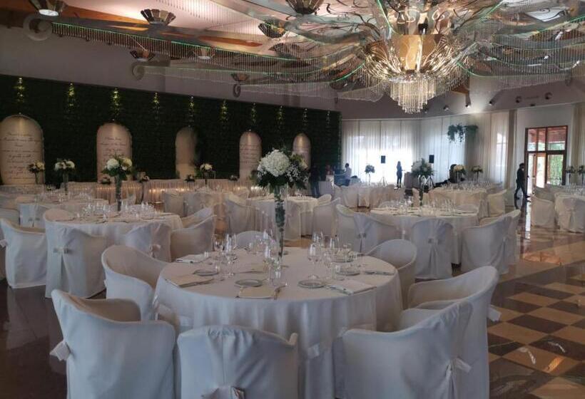 ホテル Park Grumentum