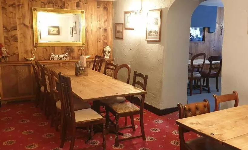 Hotelli The Little Mill Inn