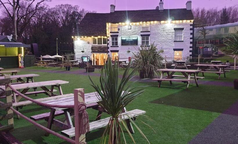 ホテル The Little Mill Inn