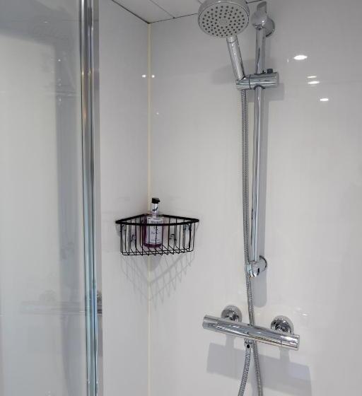 ホテル The Little Mill Inn