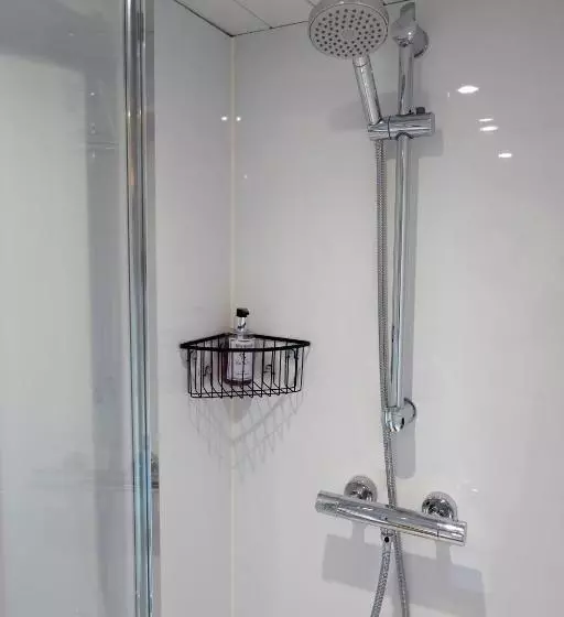 Hotelli The Little Mill Inn