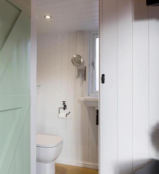 ホテル The Little Mill Inn