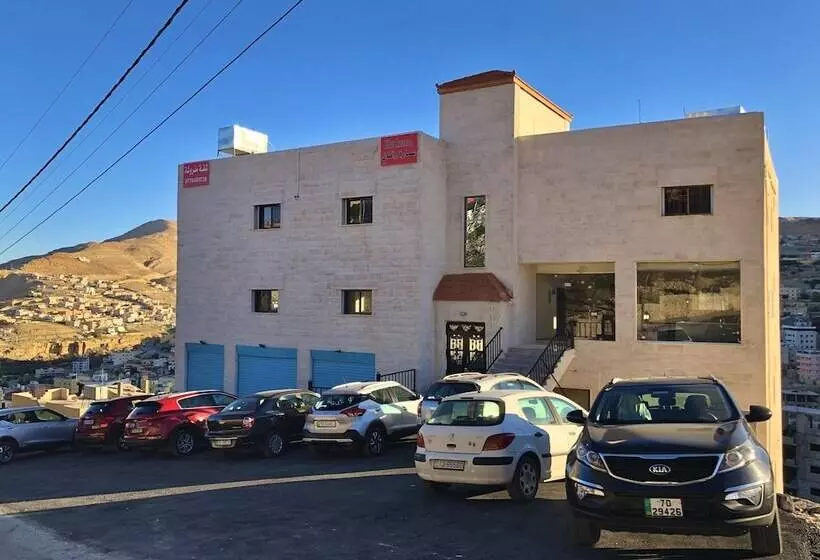 Rakan Apartment