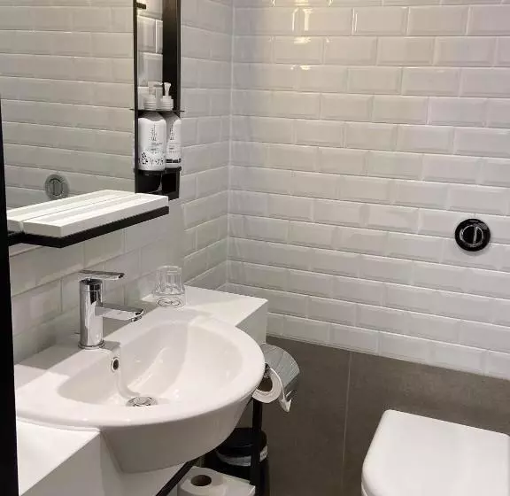 Aerotel London Heathrow, Terminal 2 & Terminal 3