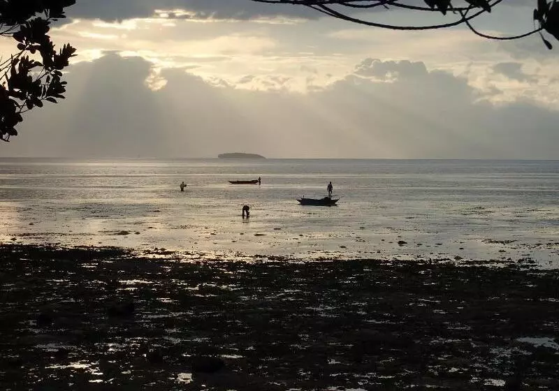 Retkeilymaja Eskapo Verde Lodge Moalboal