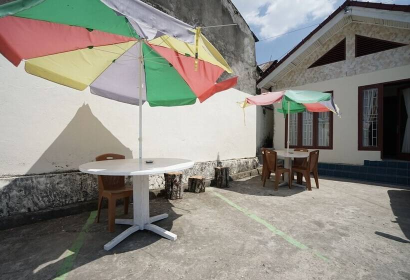 הוסטל Silampari By Oyo Rooms