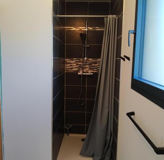 مبيت وإفطار Le Mas Des Calus Chambres D Hôtes