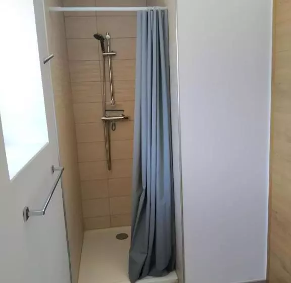 ベッドアンドブレックファースト Le Mas Des Calus Chambres D Hôtes