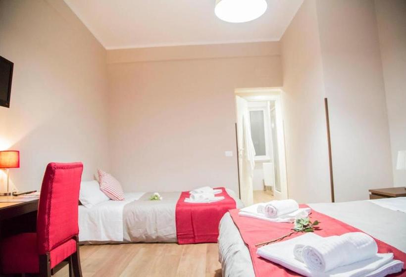 مسافرخانه Vatican Suite 383