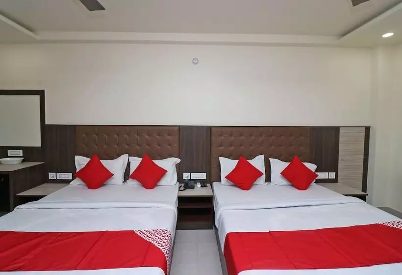 ホテル Bhubaneswari Classic By Oyo Rooms
