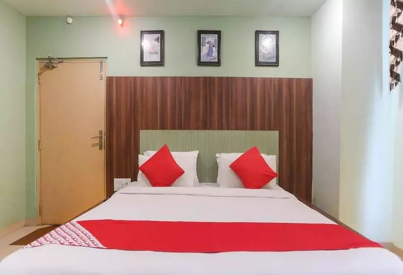 ホテル Bhubaneswari Classic By Oyo Rooms