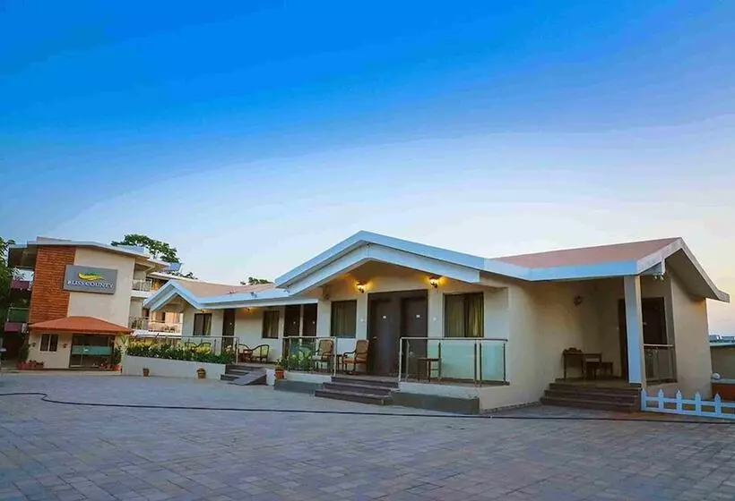 Hotel Bliss County Resort