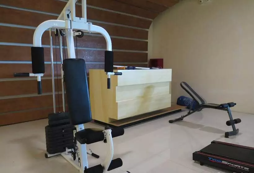 Dreamwave Hotel Lemery