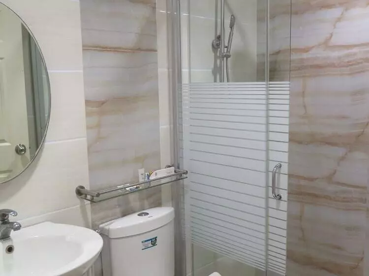 Dreamwave Hotel Lemery