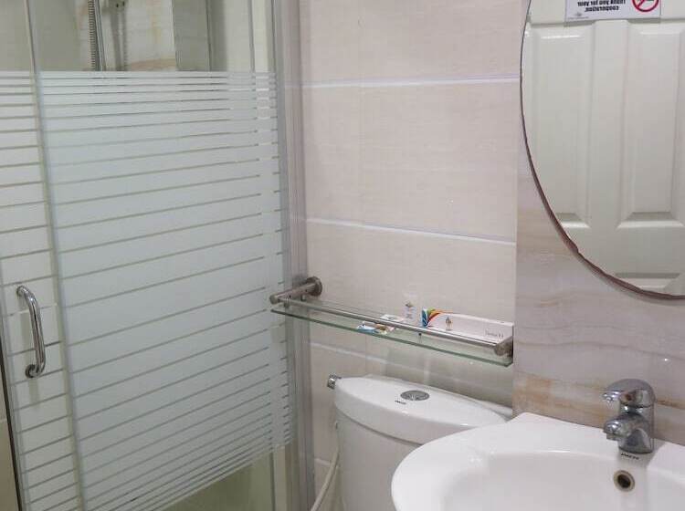 Dreamwave Hotel Lemery