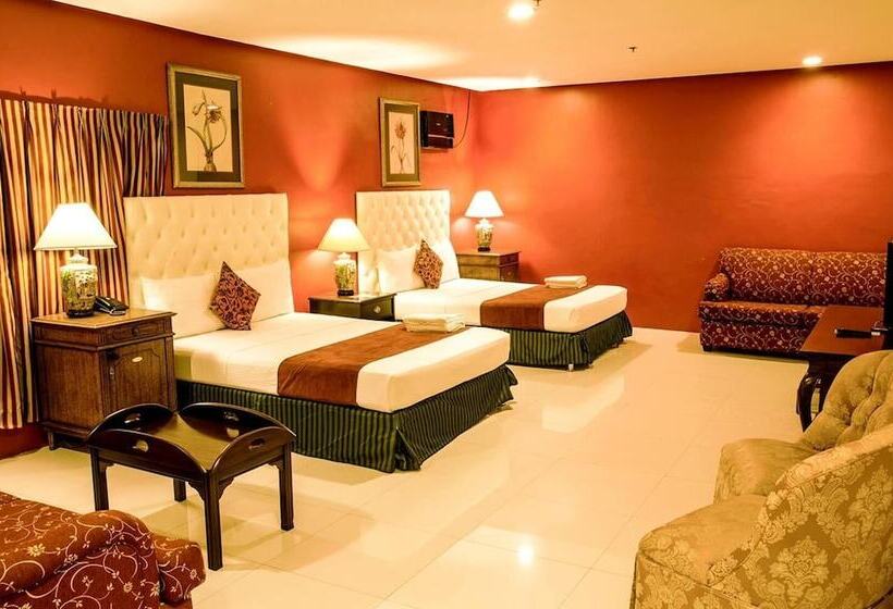 Dreamwave Hotel Lemery