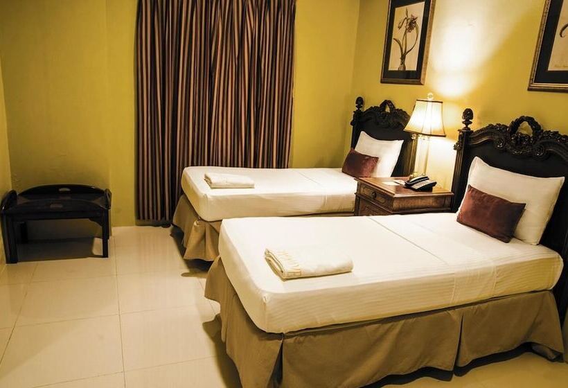 Dreamwave Hotel Lemery