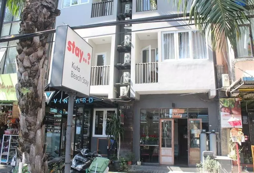 Hotelli Kuta Beach Stay