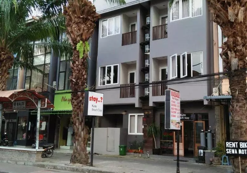 Hotelli Kuta Beach Stay