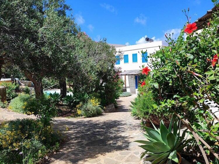 בית מלון כפרי Marettimo Residence