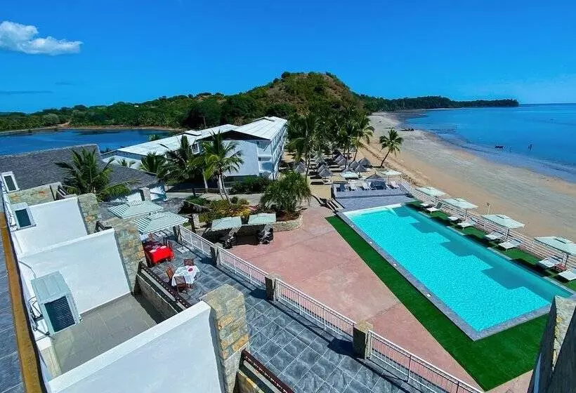 هتل Orangea Beach Resort