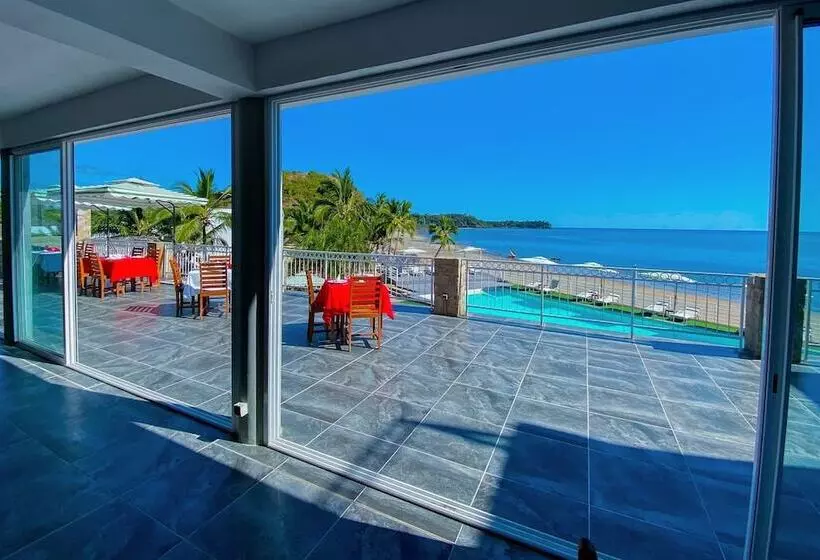 هتل Orangea Beach Resort