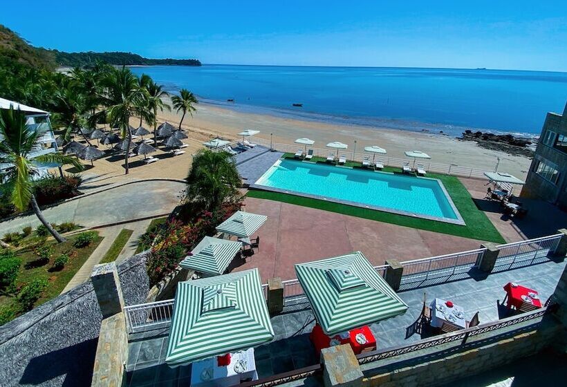 هتل Orangea Beach Resort