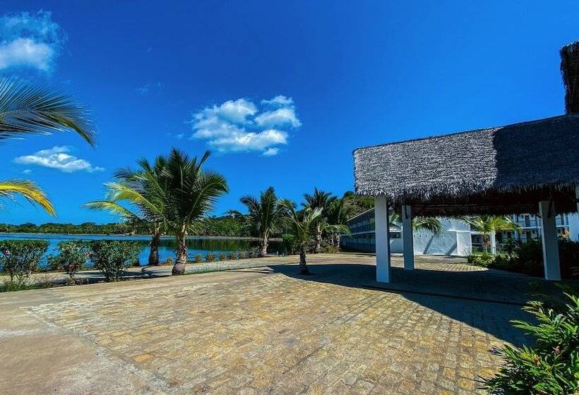 هتل Orangea Beach Resort