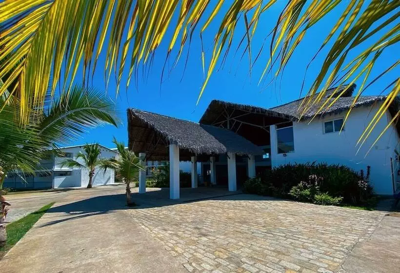 هتل Orangea Beach Resort