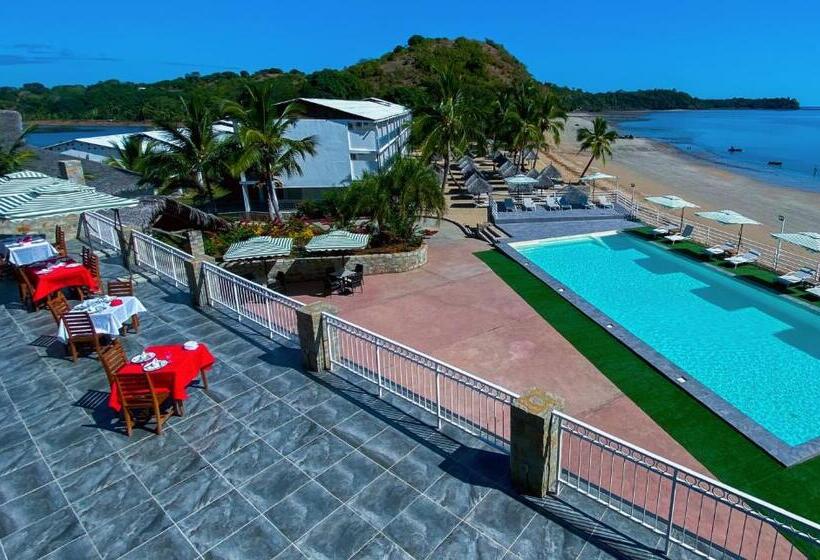 هتل Orangea Beach Resort