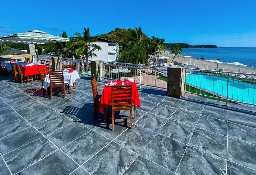 هتل Orangea Beach Resort