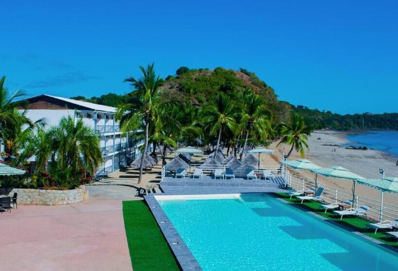 هتل Orangea Beach Resort