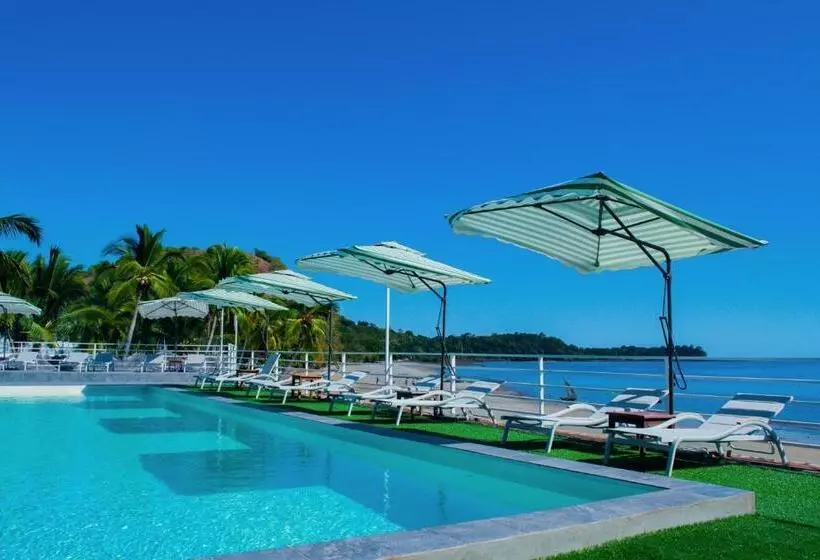 هتل Orangea Beach Resort