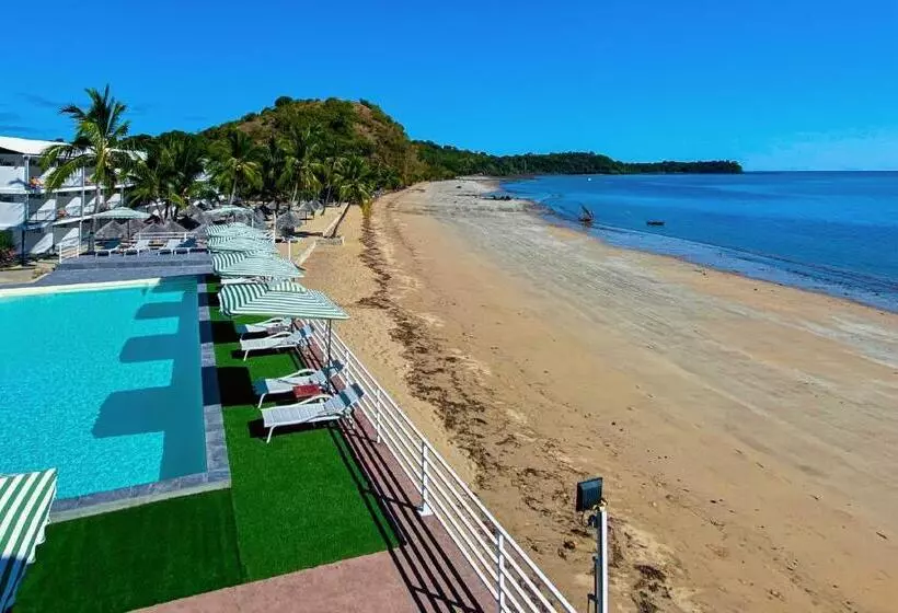 هتل Orangea Beach Resort