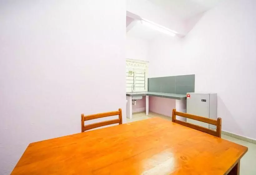 ホテル Sr Villa Langkawi By Oyo Rooms