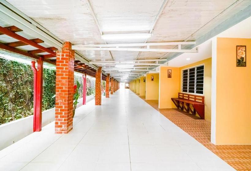 Szálloda Sr Villa Langkawi By Oyo Rooms