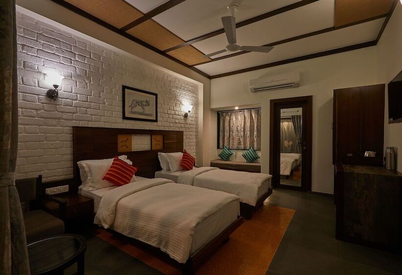 هتل Blackbuck Safari Lodge Velavadar