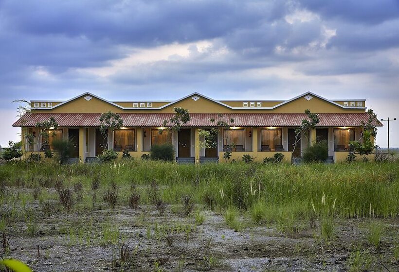 هتل Blackbuck Safari Lodge Velavadar