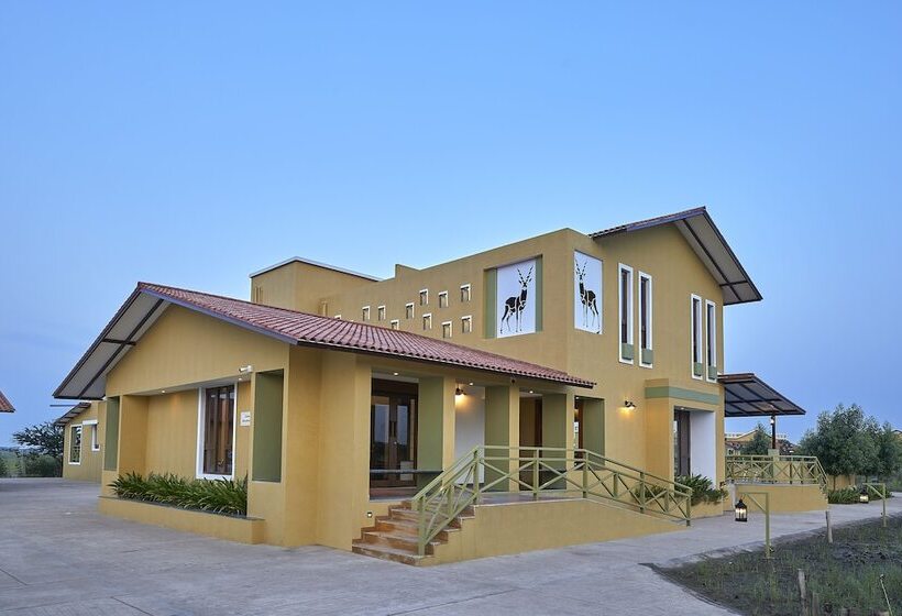 هتل Blackbuck Safari Lodge Velavadar
