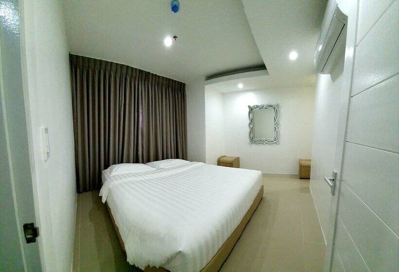 Hotel Chequers Suite