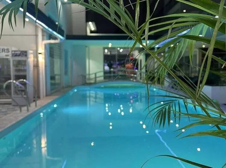 Hotelli Chequers Suite