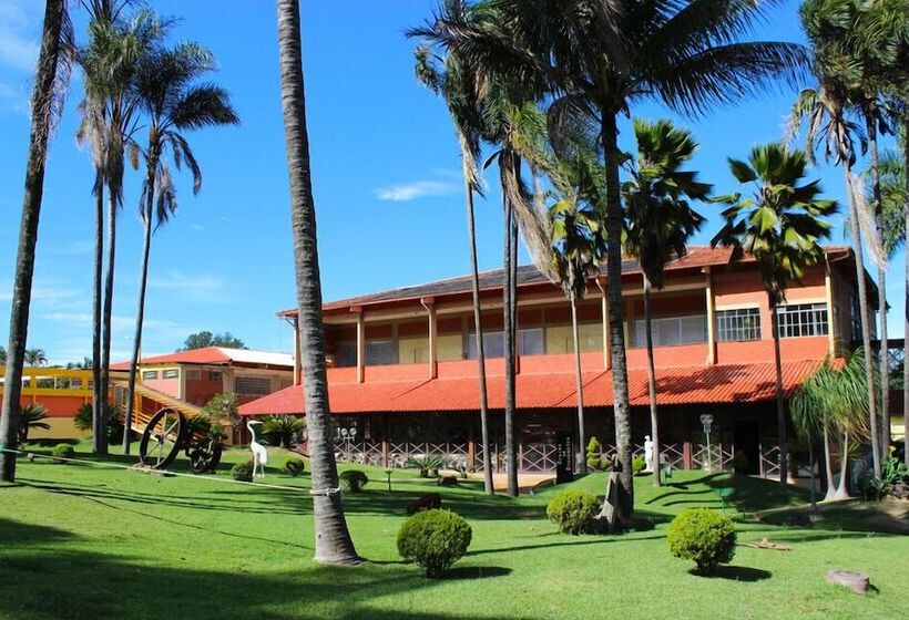 ホテル Estancia Park