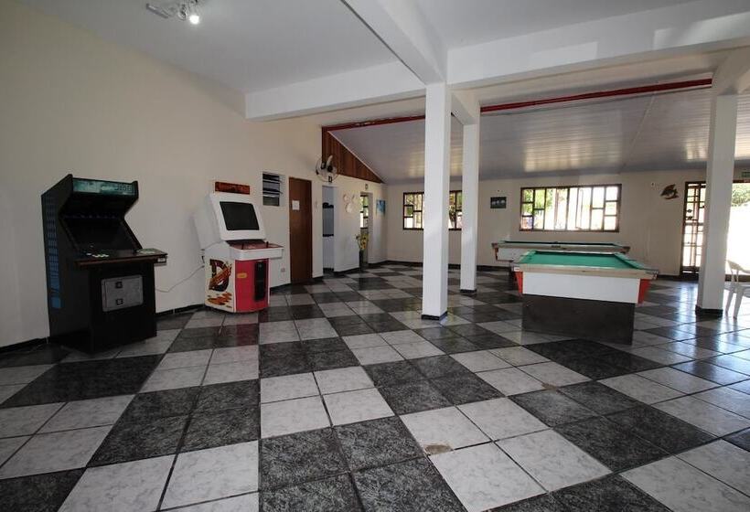 فندق Leviv Praia