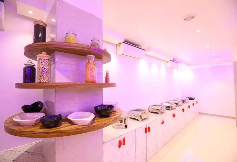 Hotelli Nitheesh Residency