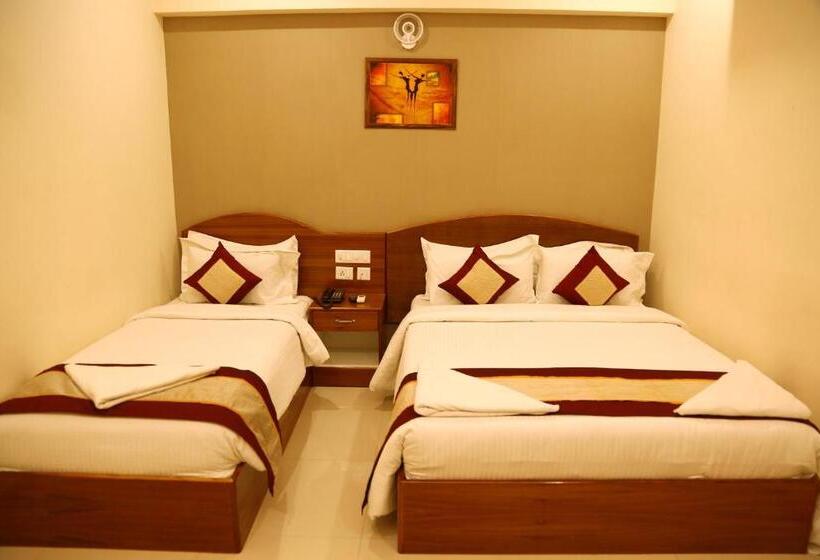 酒店 Nitheesh Residency