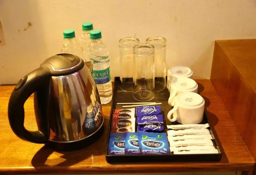 Hotelli Nitheesh Residency