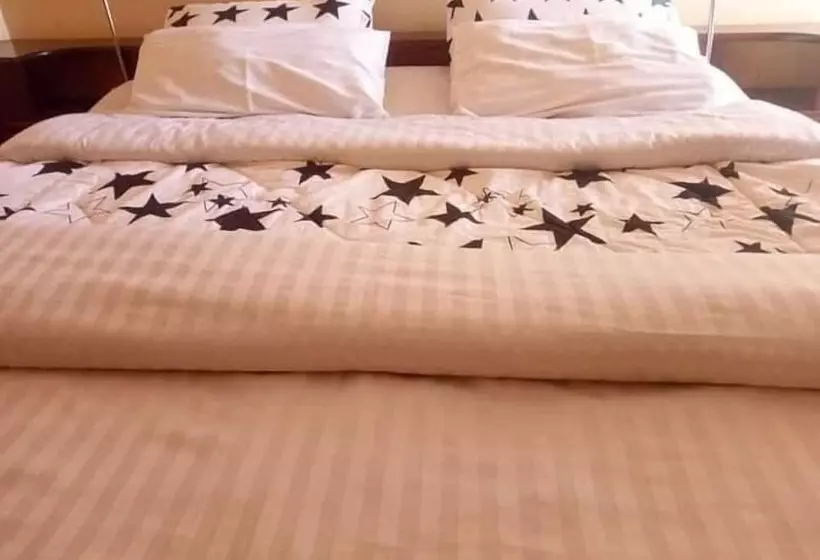 هتل Pacific Cottages And Guesthouse