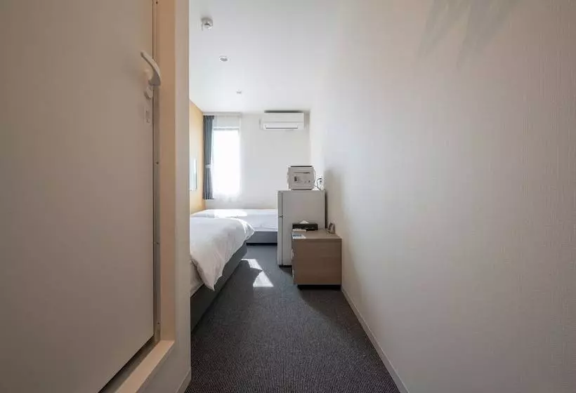 Hotelli R9 The Yard Sano Tenjin