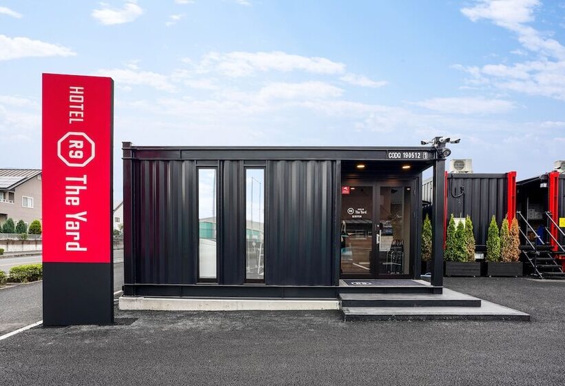 فندق R9 The Yard Sano Tenjin