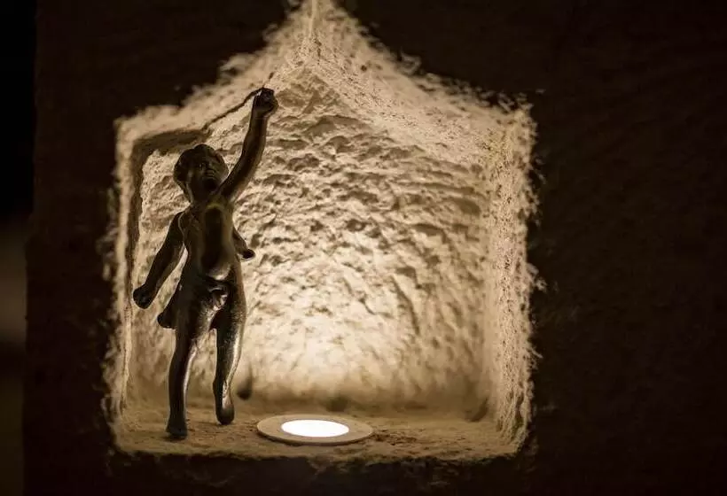 Hotelli The Saddle Cappadocia Cave